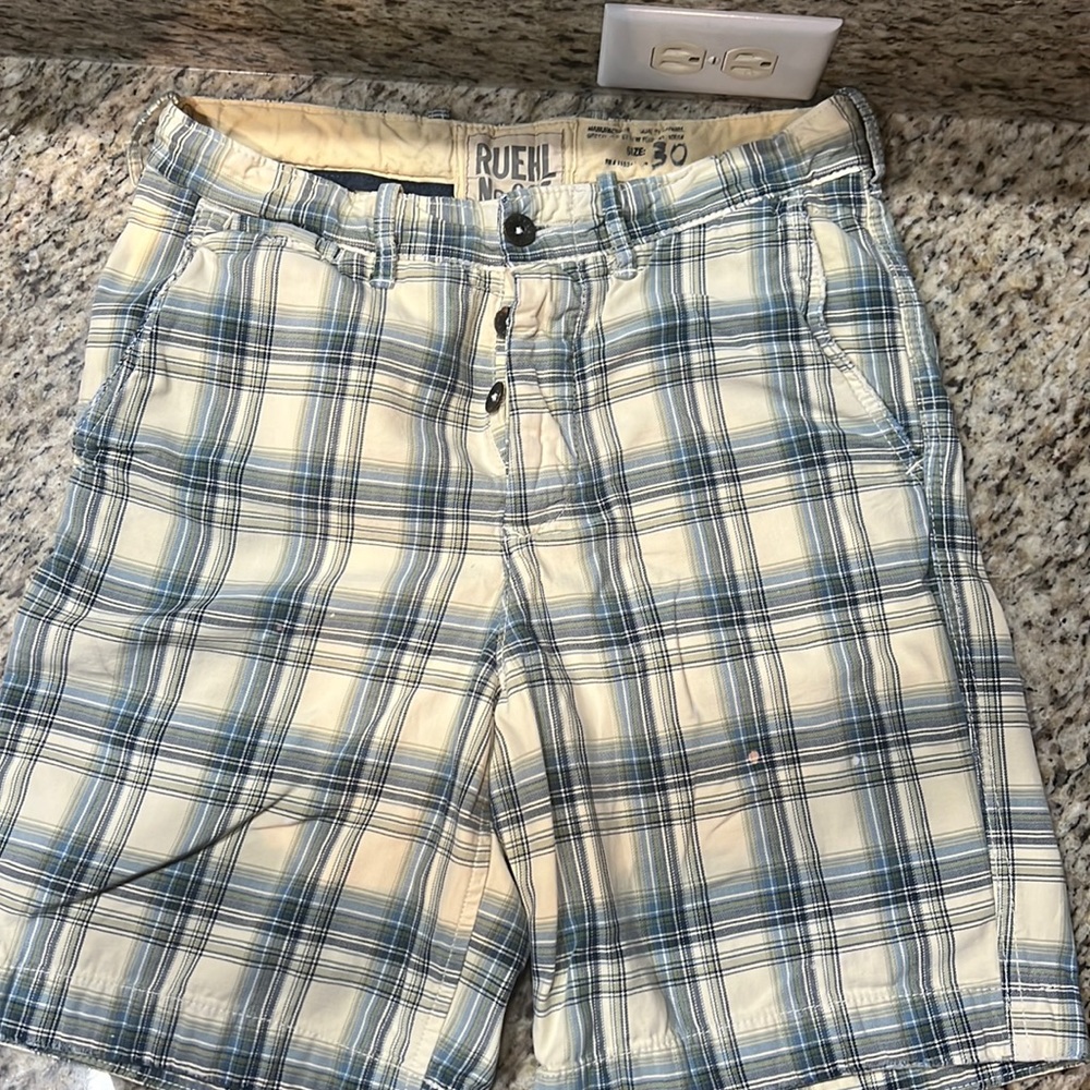 Ruehl shorts blue plaid